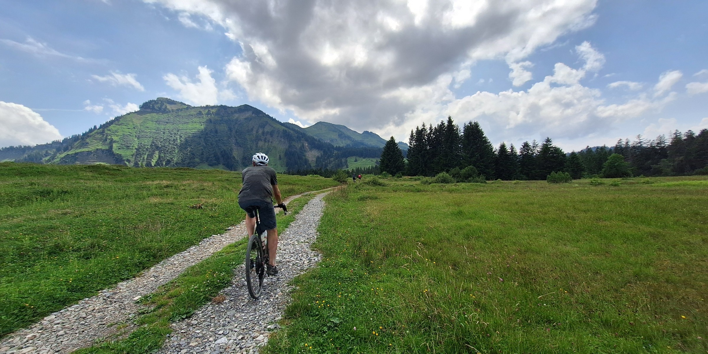 Foto zum Beitrag «bregenzer ach - schöner mann»